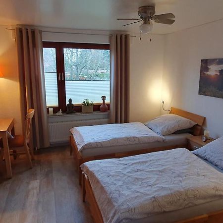 Ruhige Gastesuite Mit Fruhstuck Rhauderfehn Exterior foto