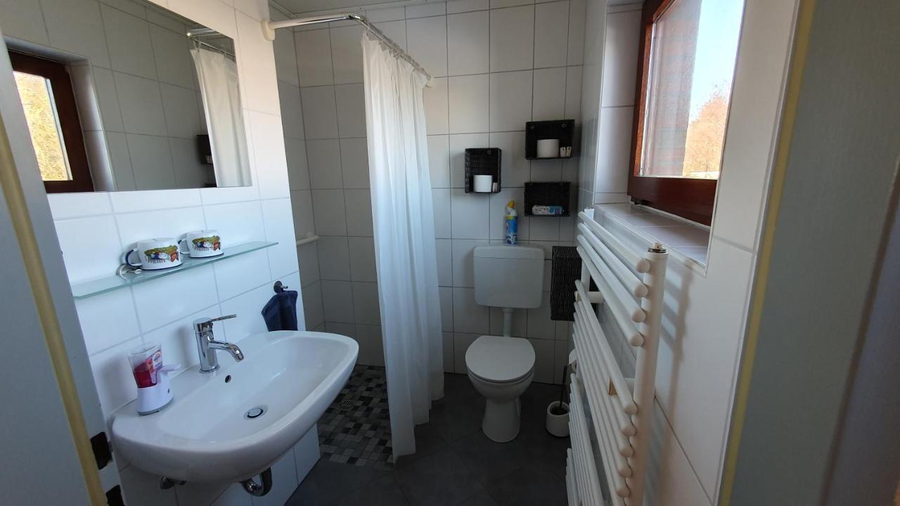 Ruhige Gastesuite Mit Fruhstuck Rhauderfehn Exterior foto