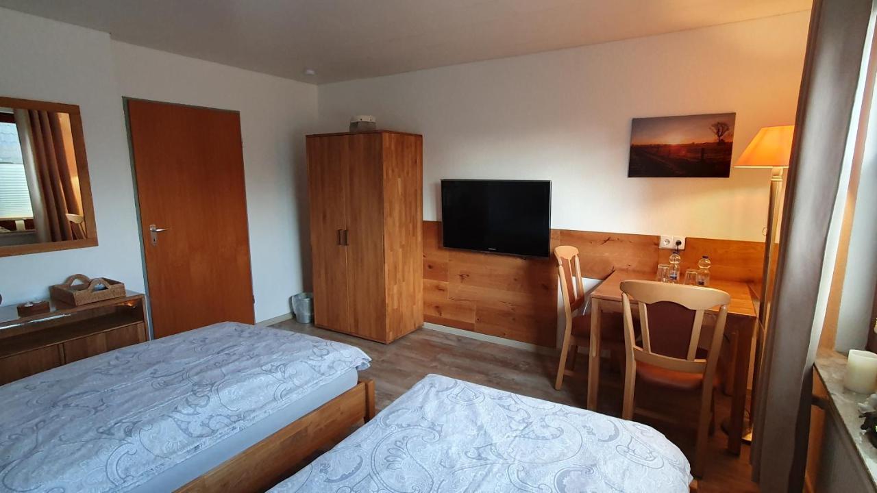 Ruhige Gastesuite Mit Fruhstuck Rhauderfehn Exterior foto